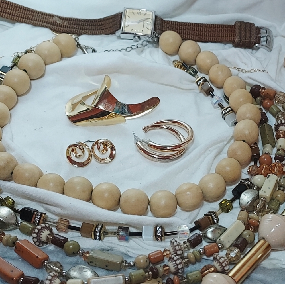 Golden Stones Jewelry Lott View 2